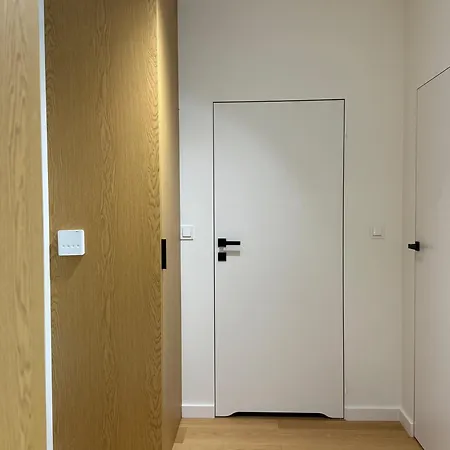 Apartament Premium No 5 - Faktura Vat - Targi Kielce - Parking - Blisko Terenow Zielonych - New Exterior foto